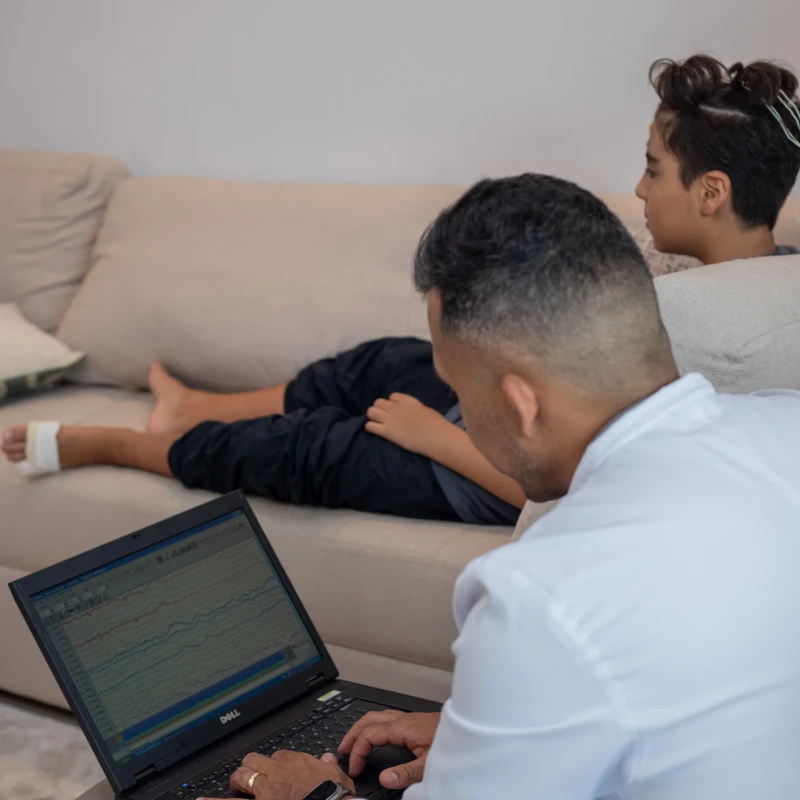 Imagem 013 - Eletroencefalograma (EEG)